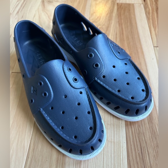 Sperry Shoes - Sperry Authentic Original Boat Float shoe, navy, women’s size 11